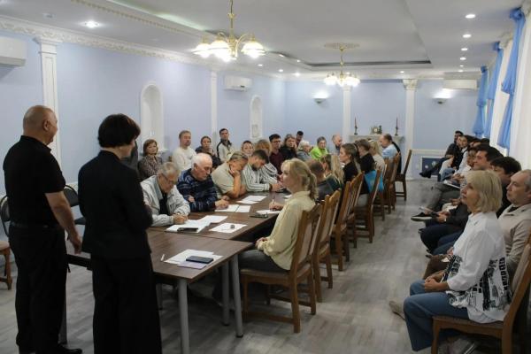 Важная встреча в Городском Дворце культуры! 
